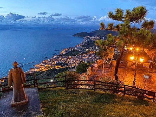 belvedere castellabate